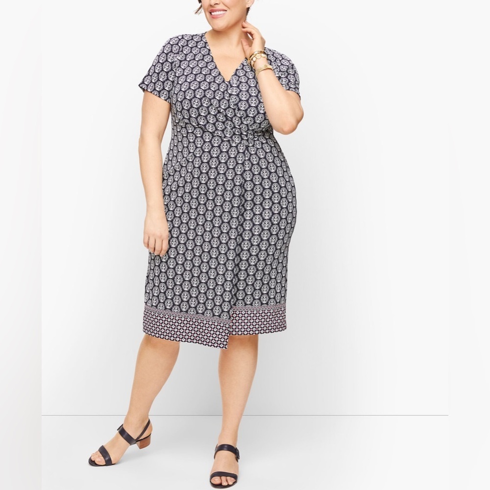 NWT Talbots Knit Jersey Faux Wrap Dress - Medallion Print Size 1X